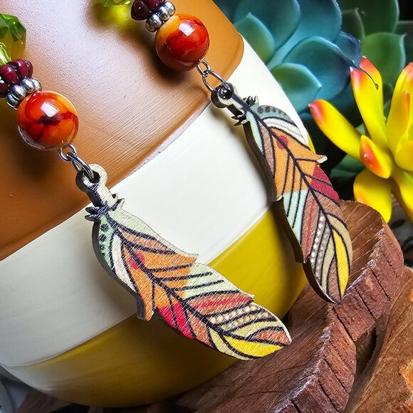 Artisan Hand Crafted Earrings, Painted Wood Feathers Beaded Pierced NWT - Picture 11 of 13